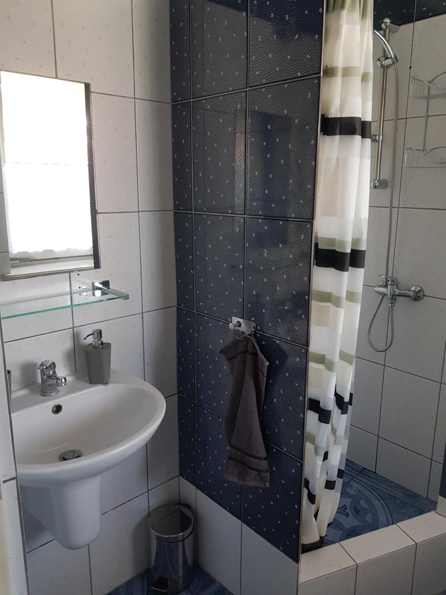 Pokoje Goscinne U Laury Rewal Bagian luar foto